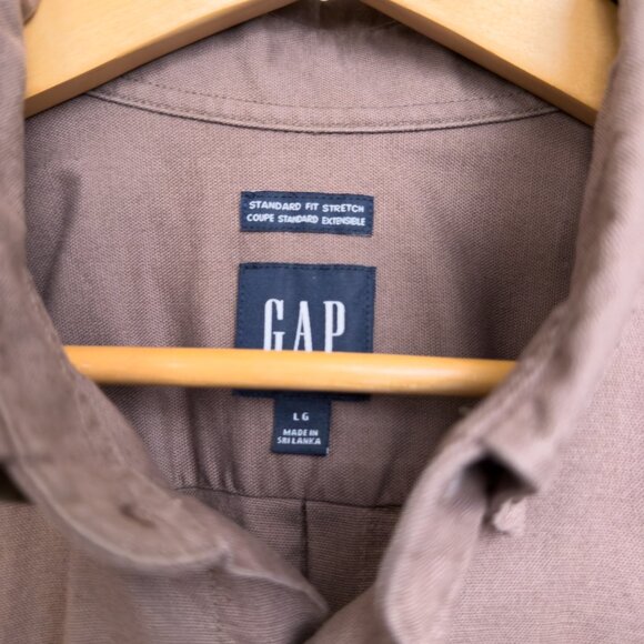 GAP Light Brown Long Sleeve Button-Up Shirt (Large) - Picture 4 of 4